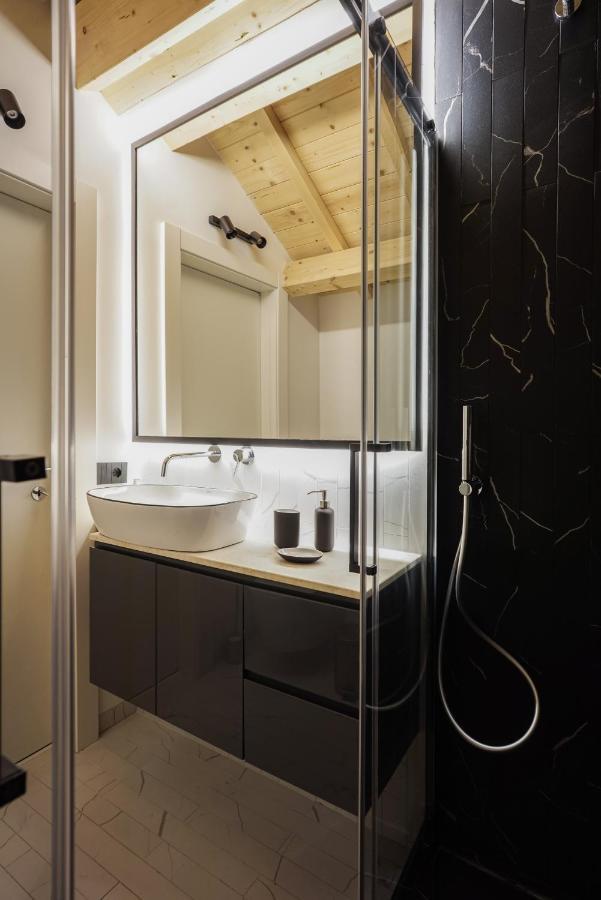 Su Meri Stampace - Luxury Apartment City Center 卡利亚里 外观 照片